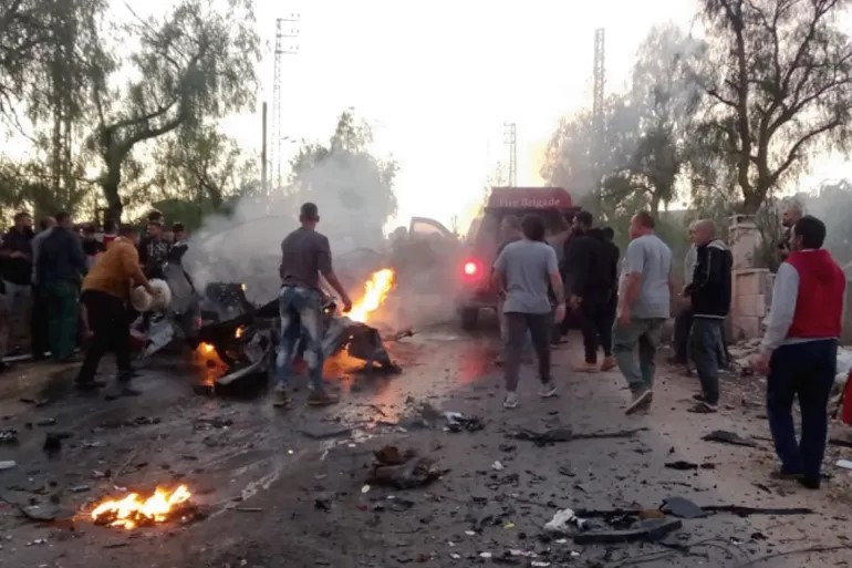 محدث: 15  شهيدا واصابات  في مجزرة  اسرائيلية على مخيم عين الحلوة